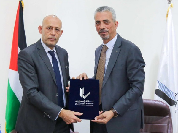 المشرق للتأمين ونقابة المهندسين – مركز القدس توقّعان اتفاقية لتقديم حزمة متكاملة من الخدمات التأمينية