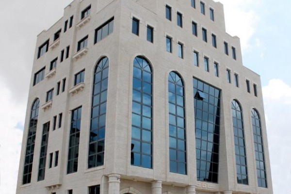 صور مبنى المشرق الجديد